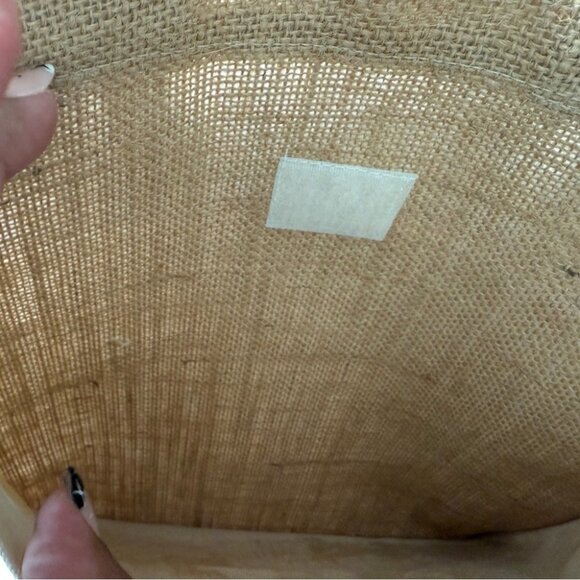 Handmade Jute Tote Bag With Desert Scene Design Durable & Eco-Friendly - Picture 2 of 6